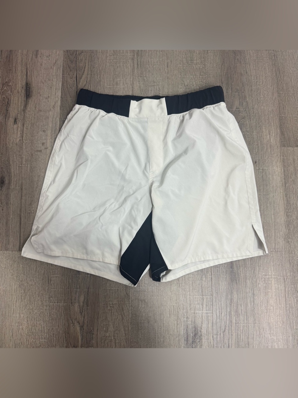 Ten Thousand Men’s Performance Training Shorts Small Lined  Gym Running